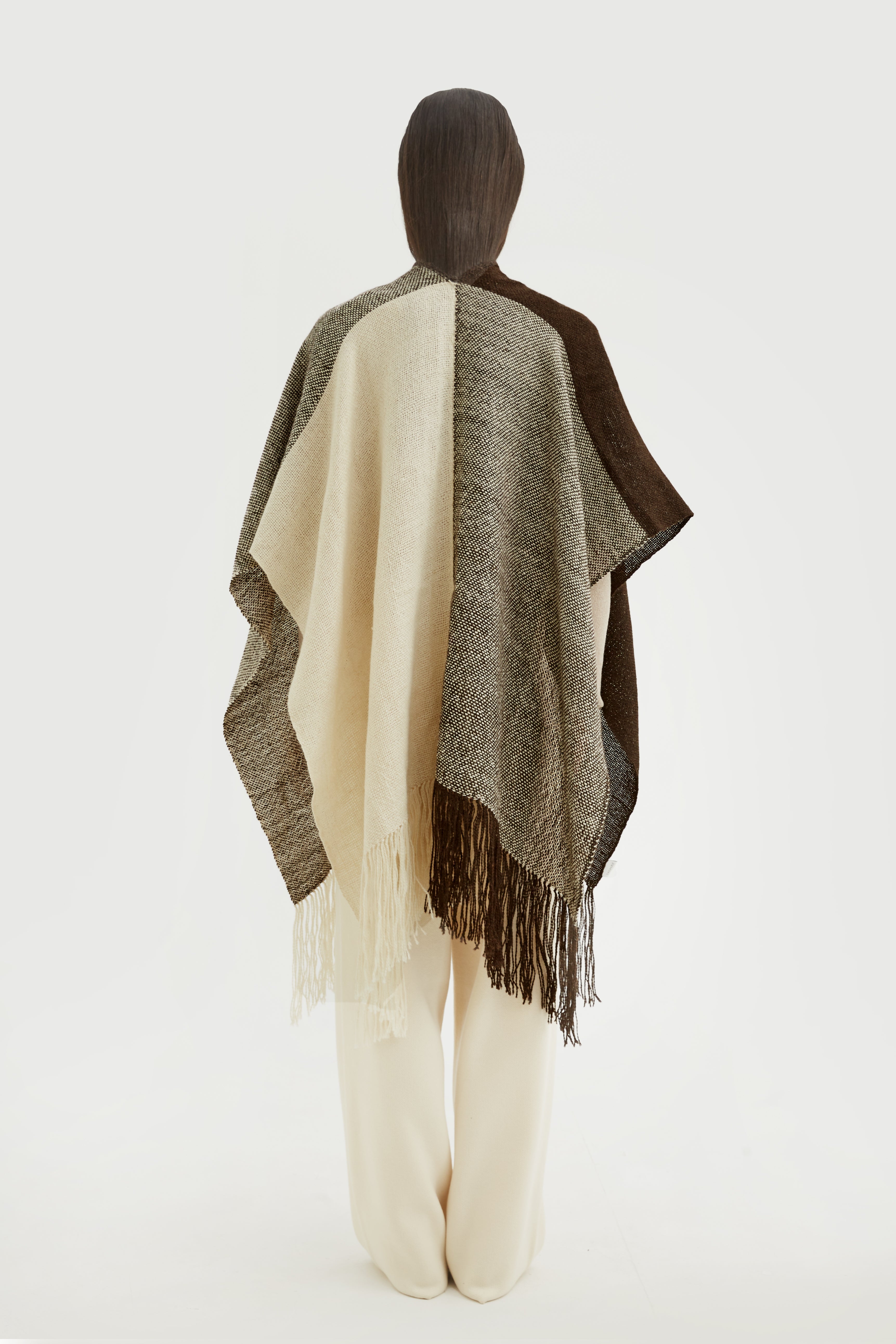 Llama wool poncho handwoven