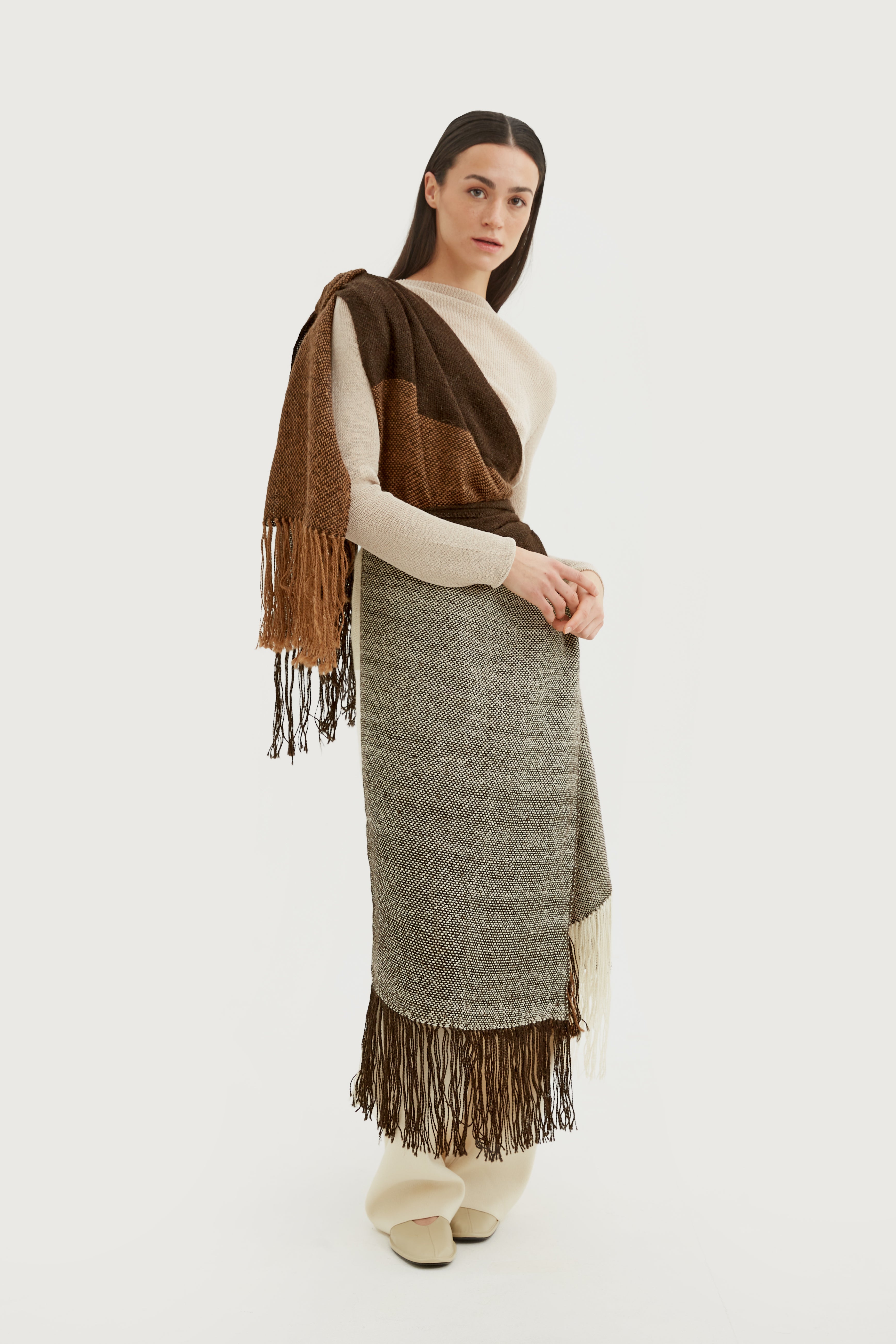 Llama wool poncho handwoven