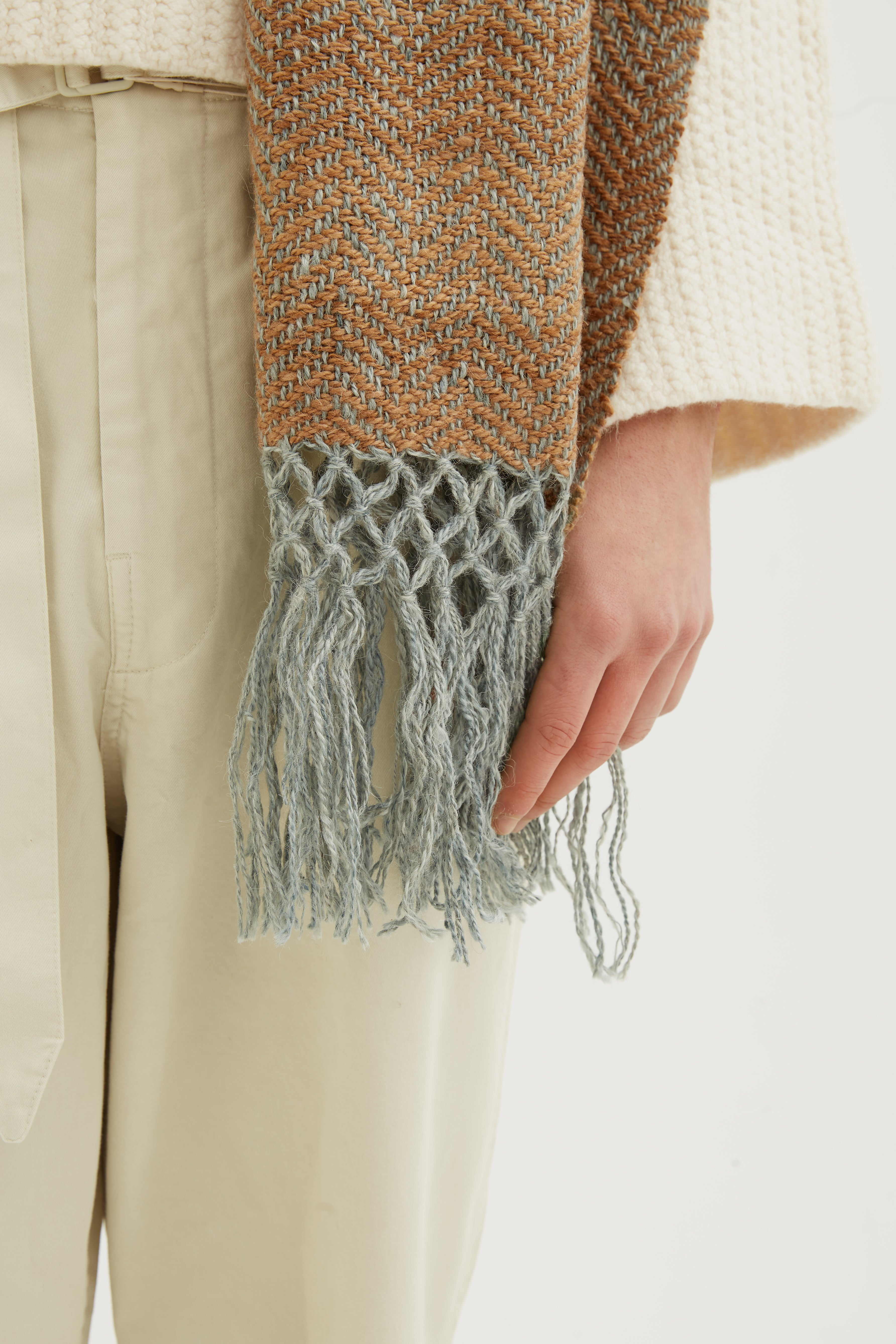 15 Beige/Brown Fern Scarf