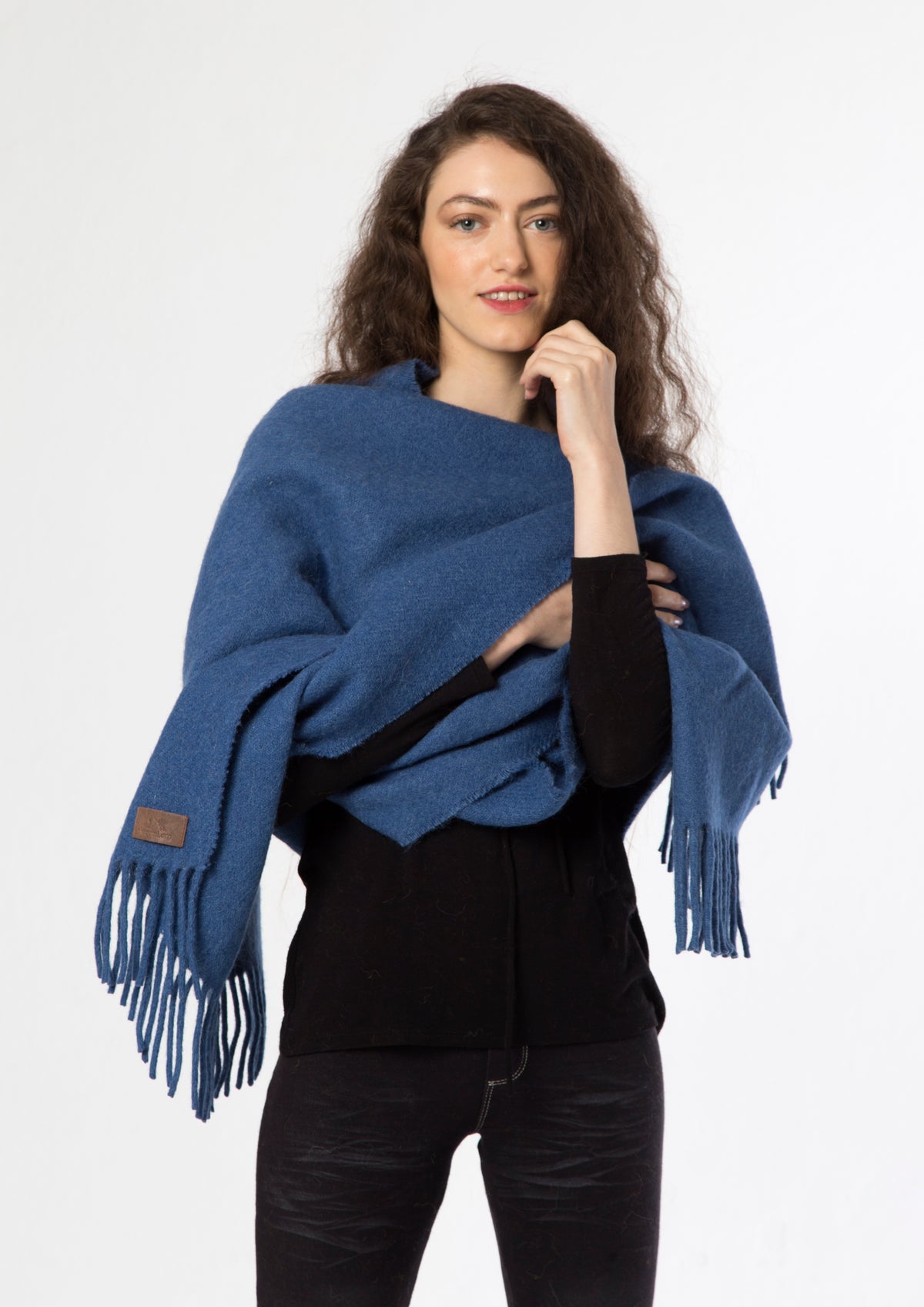 Llama wool scarf in one color