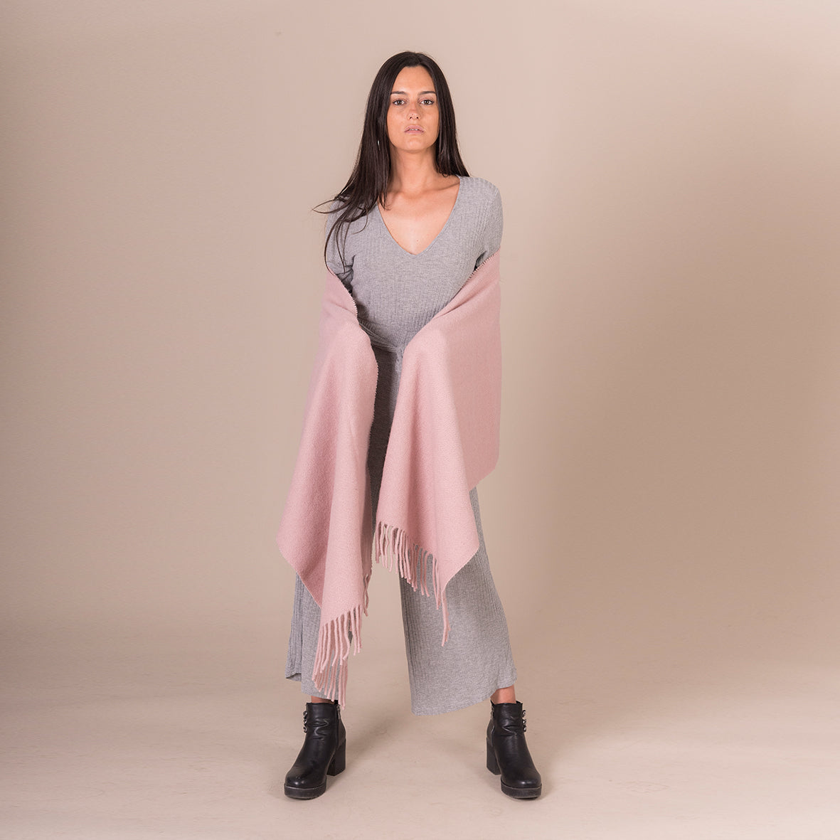 Llama wool scarf in one color