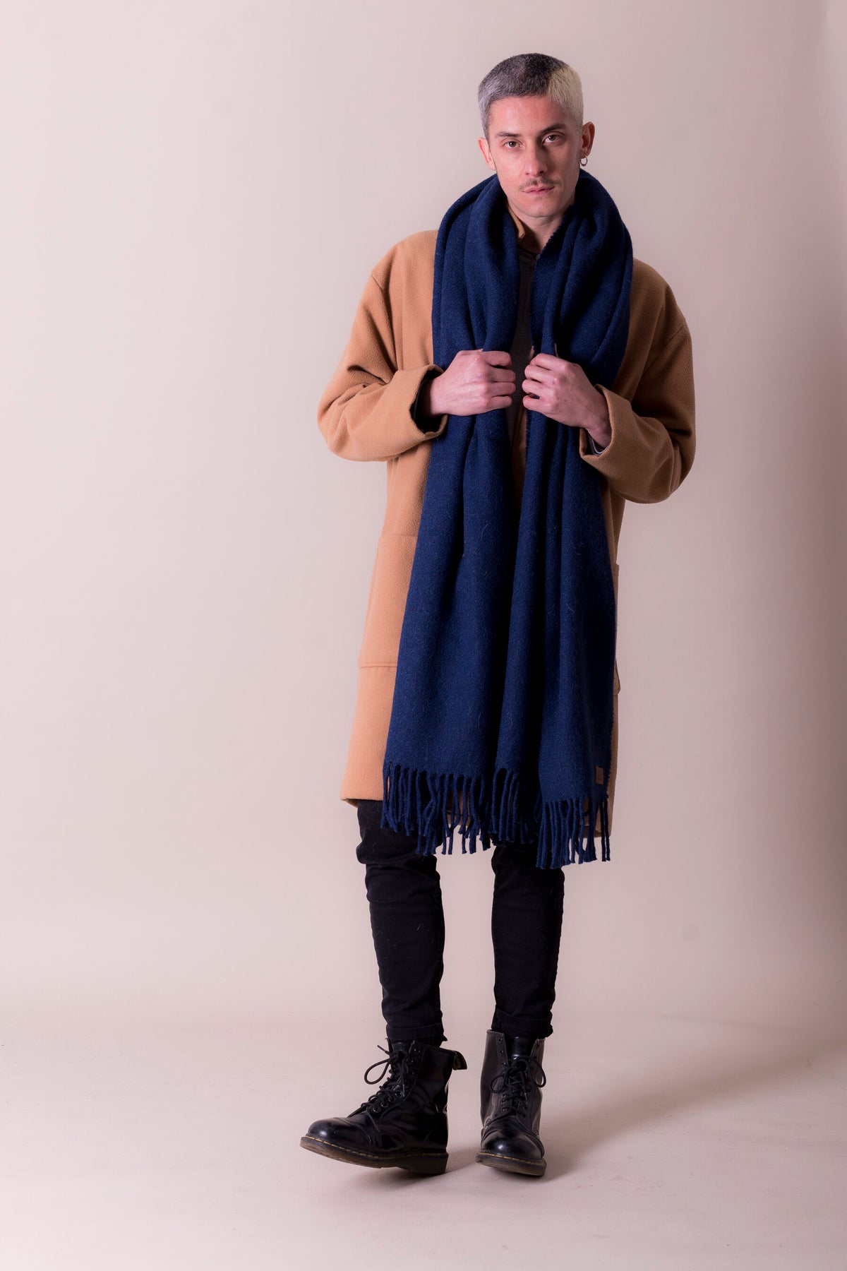 Llama wool scarf in one color